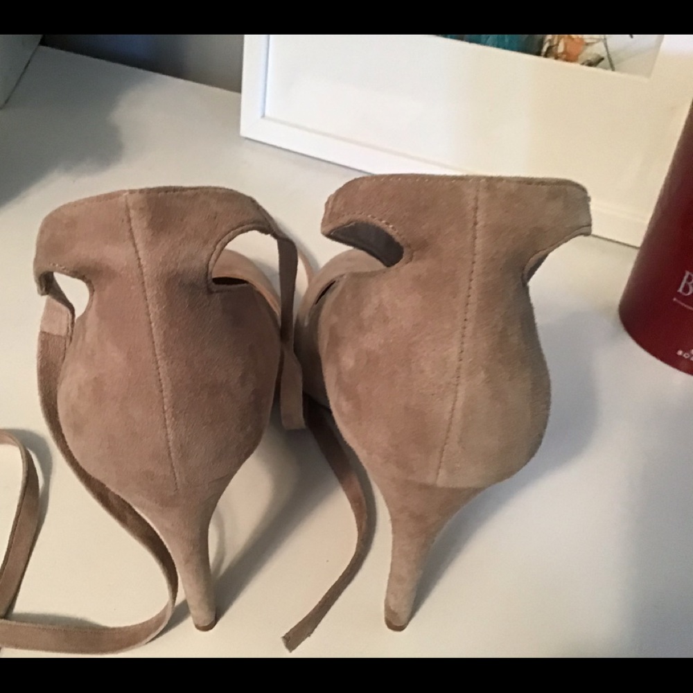 Shoes - Picture 3 of 3